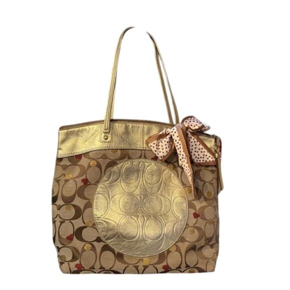 Coach Laura Secret Admirer Tote* 2011* Gold hang tag, Coach charm, & scarf - Picture 1 of 1